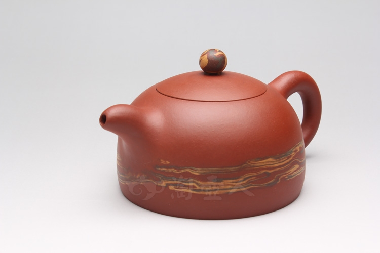 宜兴紫砂壶名家王明康绞泥半月紫砂壶作品