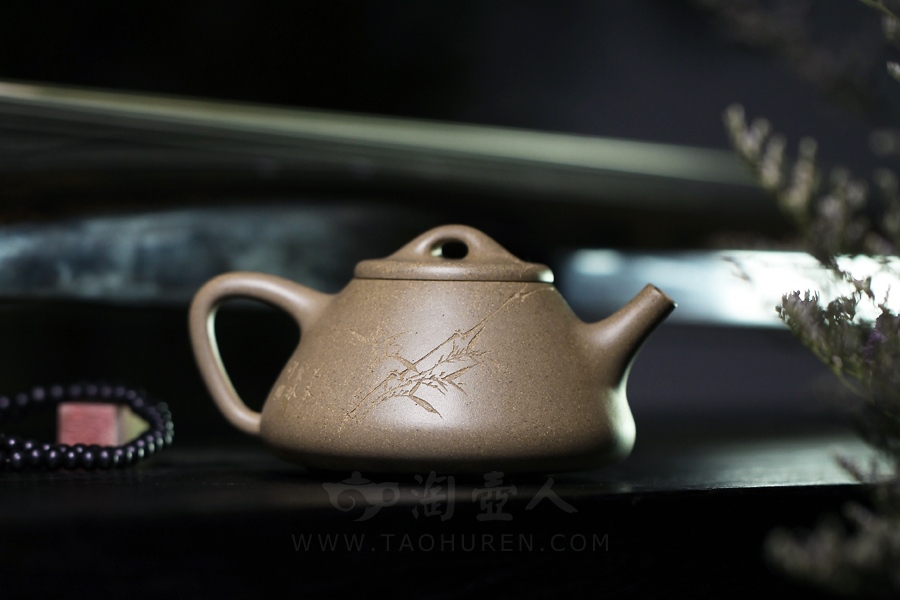 宜兴紫砂壶名家姚黎明《全手石瓢(陈宏林刻)》