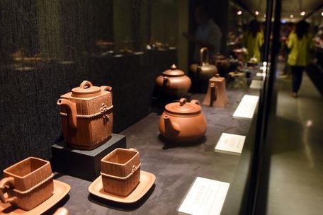10月7日至12月18日,"宜兴紫砂 陶塑茗壶特展"在台湾历史博物馆举办.