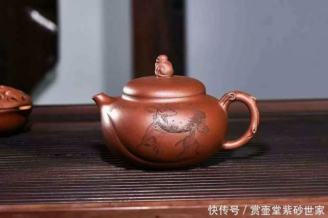 两三分钟就可辨别紫砂壶真假