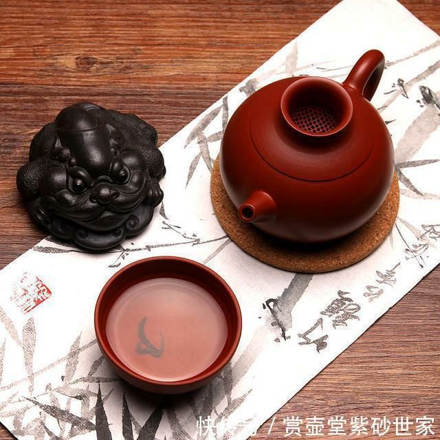 你选购紫砂壶的时候是不是这样挑选的呢?