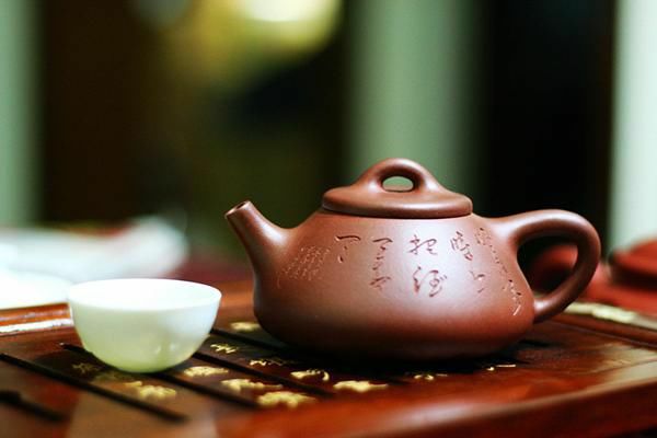 为什么有的人喜欢用紫砂壶喝茶?