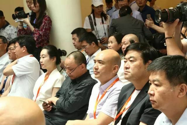 这个六月,国礼