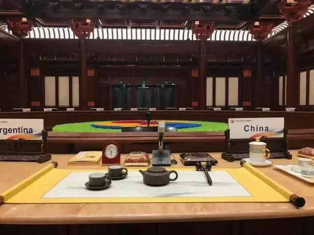 这个六月,国礼