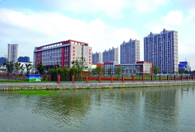 湖滨实验学校