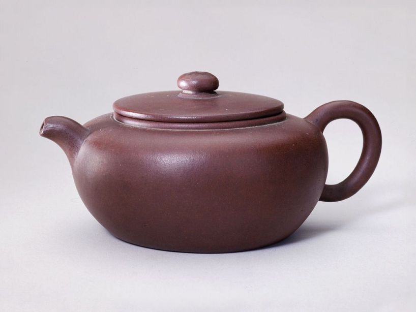 宜兴窑紫砂扁圆壶