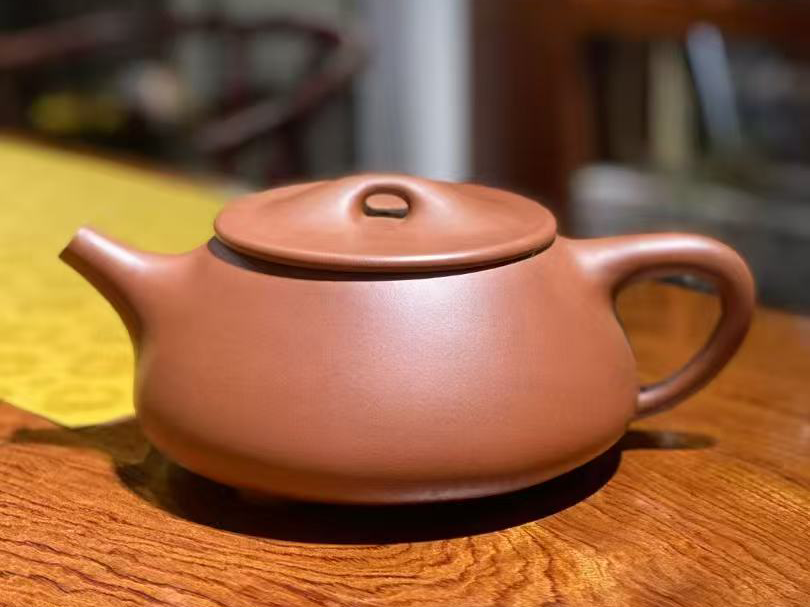 徐达明紫砂壶(徐门第四代传人)