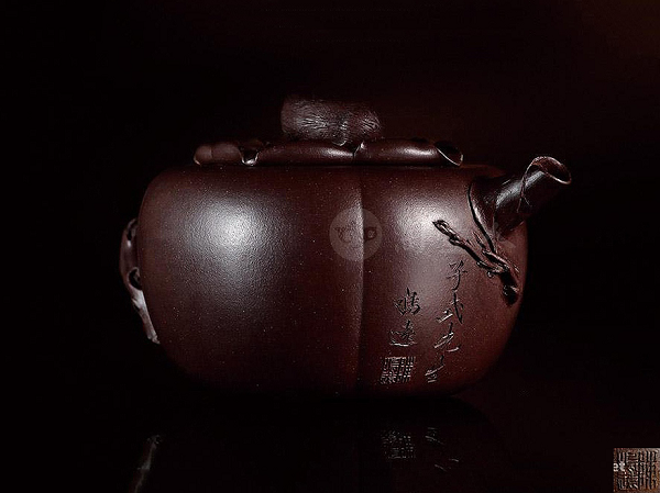 宜兴紫砂壶