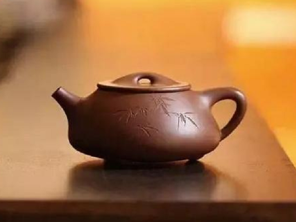 宜兴紫砂壶