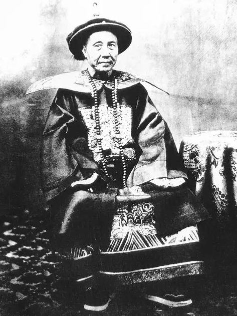 潘仕成