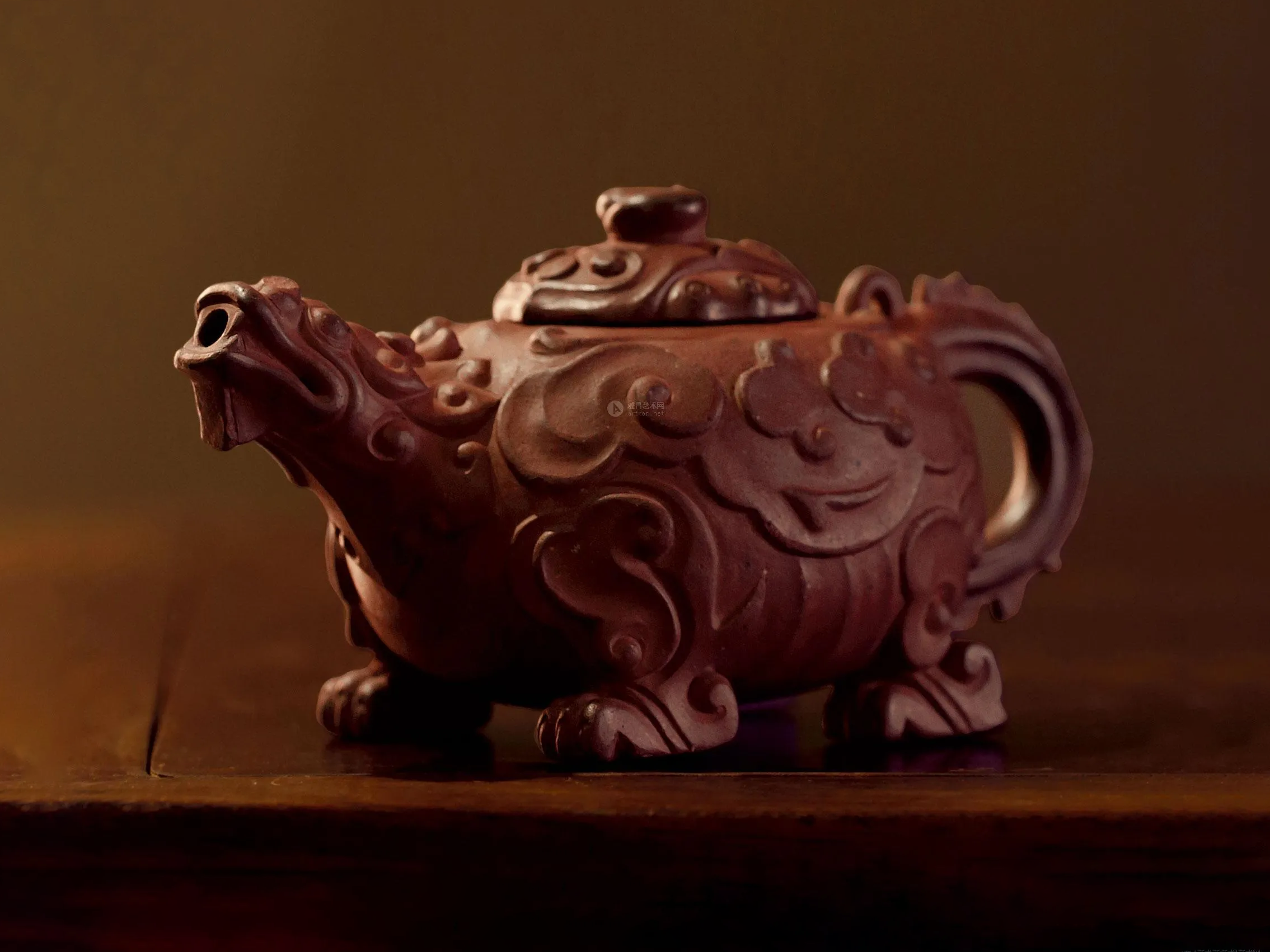 陈仲美紫砂花器