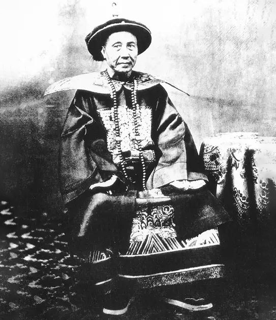 潘仕成