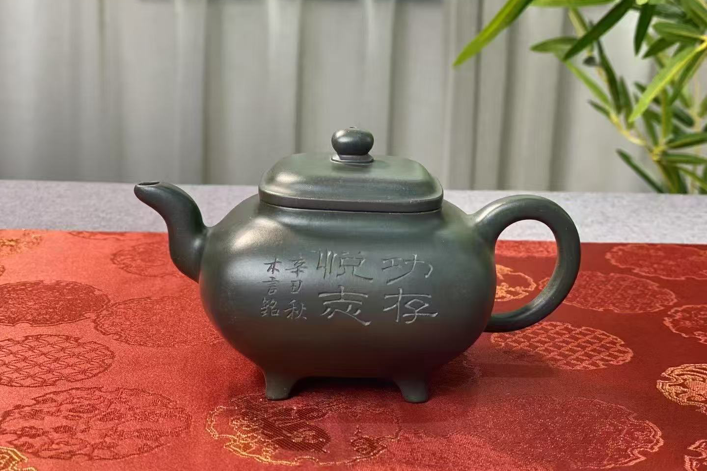 周国强紫砂壶