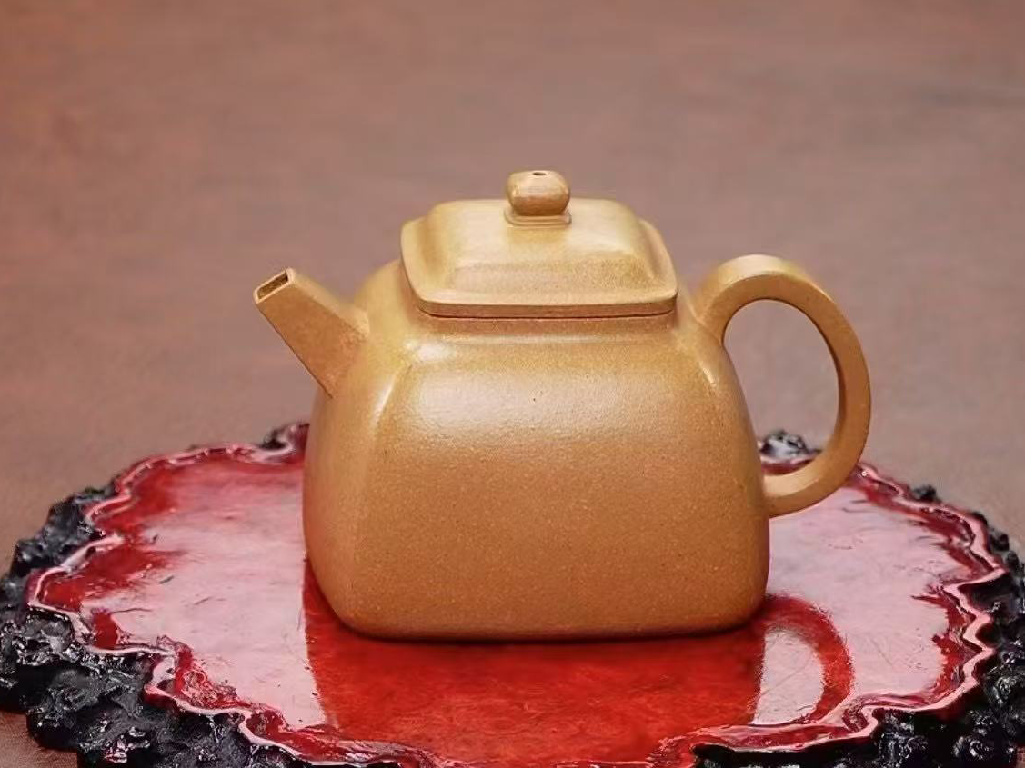 黄丹紫砂壶
