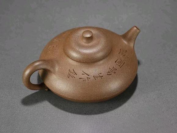 陈曼生紫砂壶
