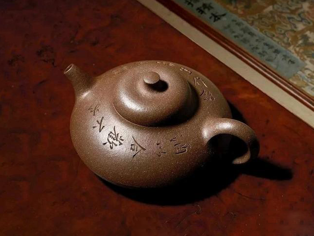 陈曼生紫砂壶