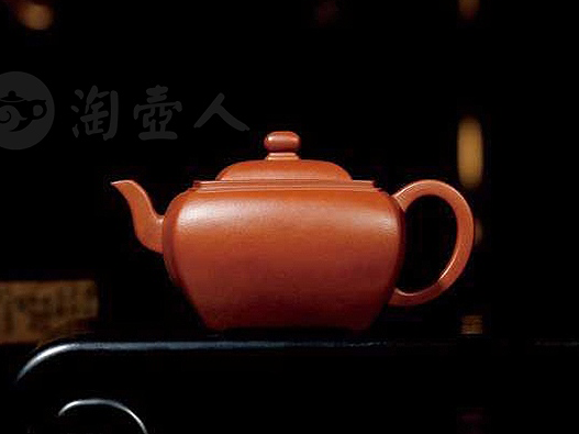 陈鸣远丁卯壶