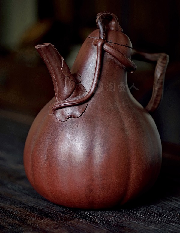 陈鸣远朱泥大南瓜壶
