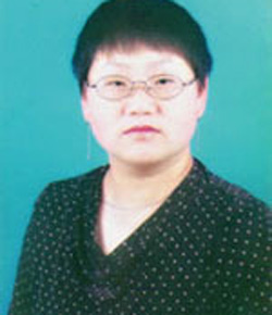 徐萍1975