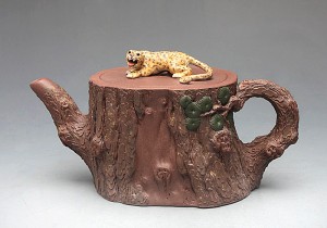 金钱松紫砂壶