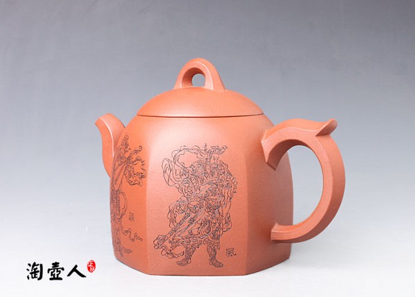 清水泥秦权