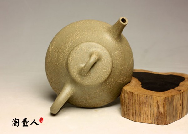 段泥子冶石瓢(梅)