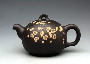 黑泥缘聚
