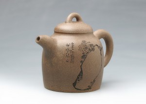 中陶泉壶