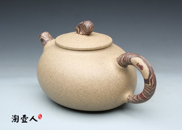 段泥陶木壶A