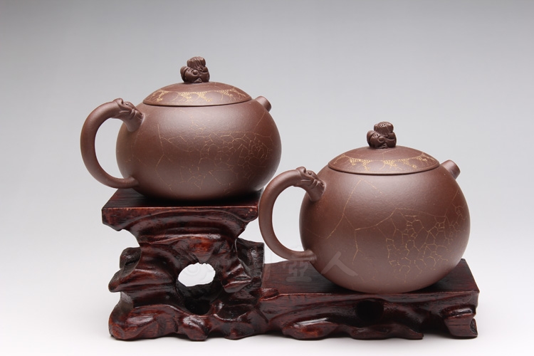 正宗原矿宜兴紫砂壶-紫绣狮情侣壶(1对)-陈丽英全手工制作-原矿紫泥紫砂泥料