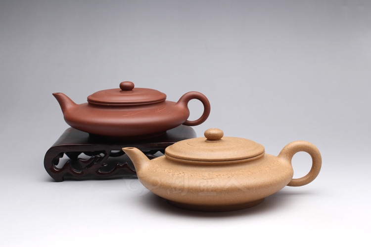 正宗原矿宜兴紫砂壶-底槽清小虚扁-全手工制作-原矿底槽清紫砂泥料