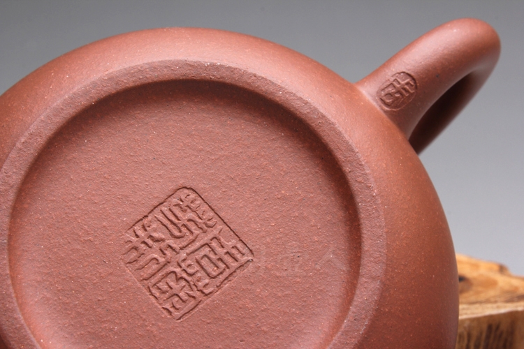 正宗原矿宜兴紫砂壶-西施-程建云全手工制作-原矿清水泥【周菊芳手制