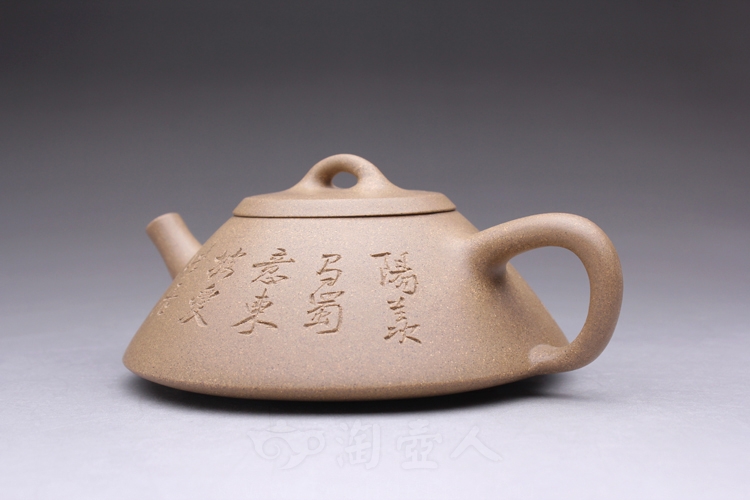 段泥石瓢