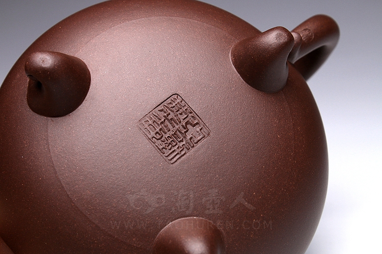古玉(三足)
