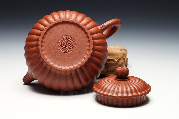 宜兴名家王芳紫砂壶作品《菊蕾壶》原矿全手工优惠全场包邮真品保证