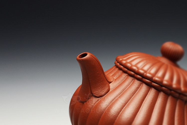 宜兴紫砂壶名家王芳《菊蕾》紫砂壶原矿全手工优惠全场包邮真品保证