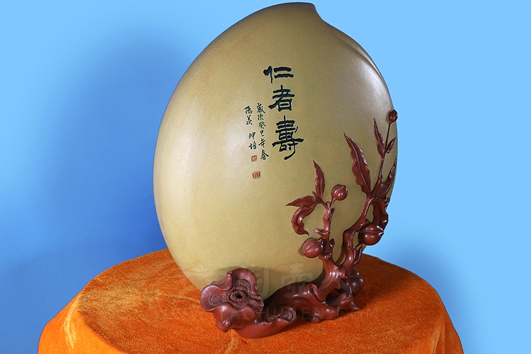 圣桃摆件(双色)
