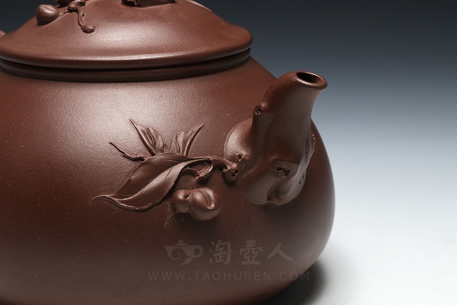 桃泥展尘