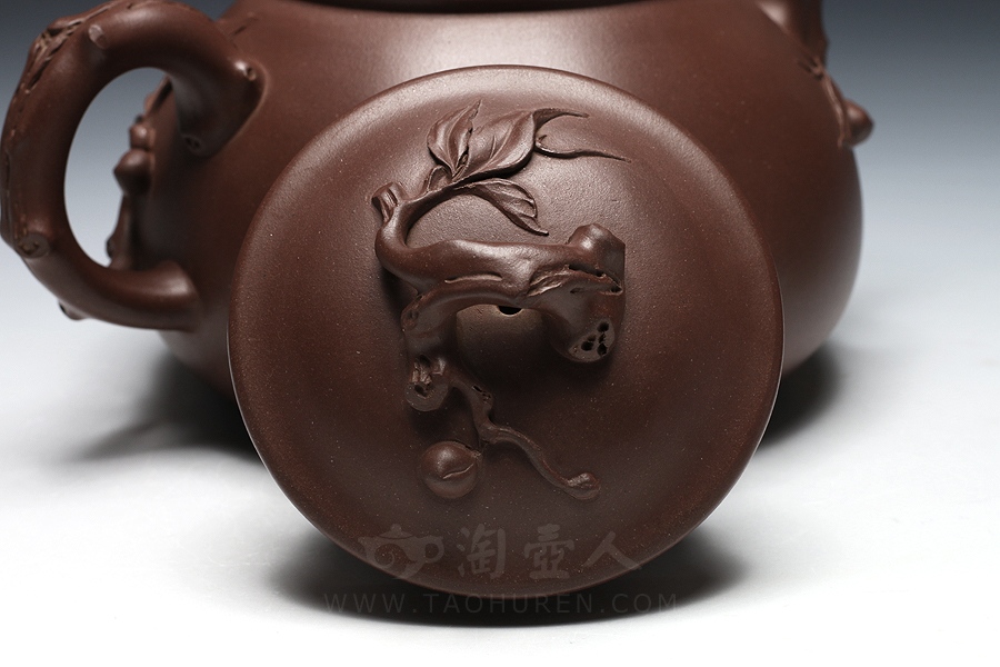 桃泥展尘