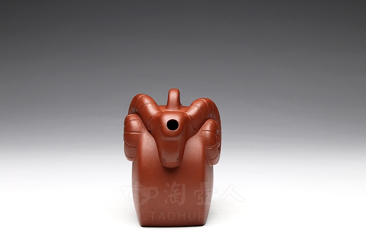 五色羊之一(红)