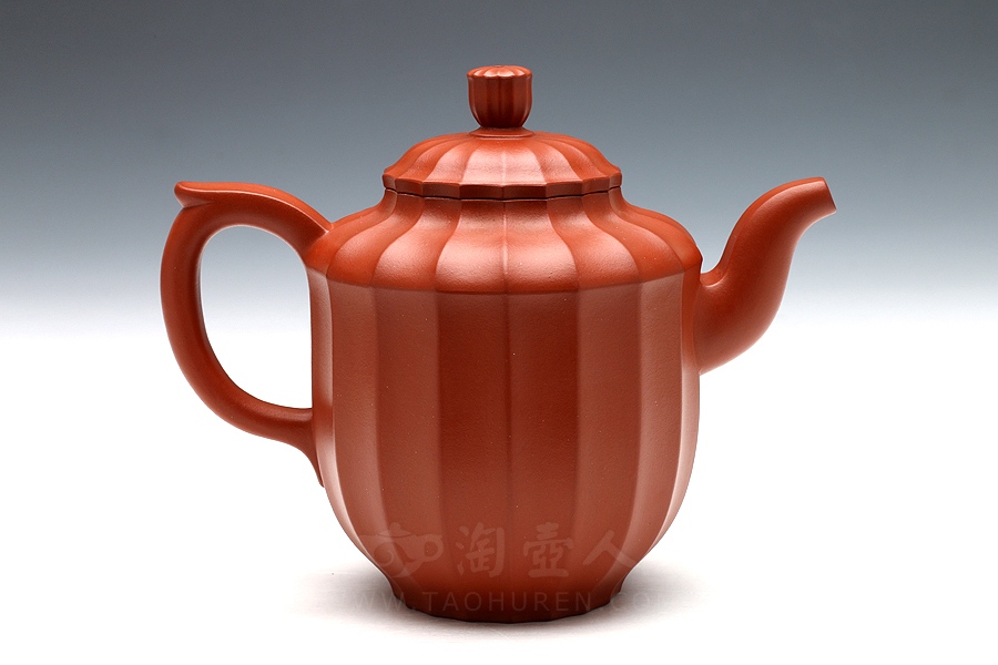菱花套壶