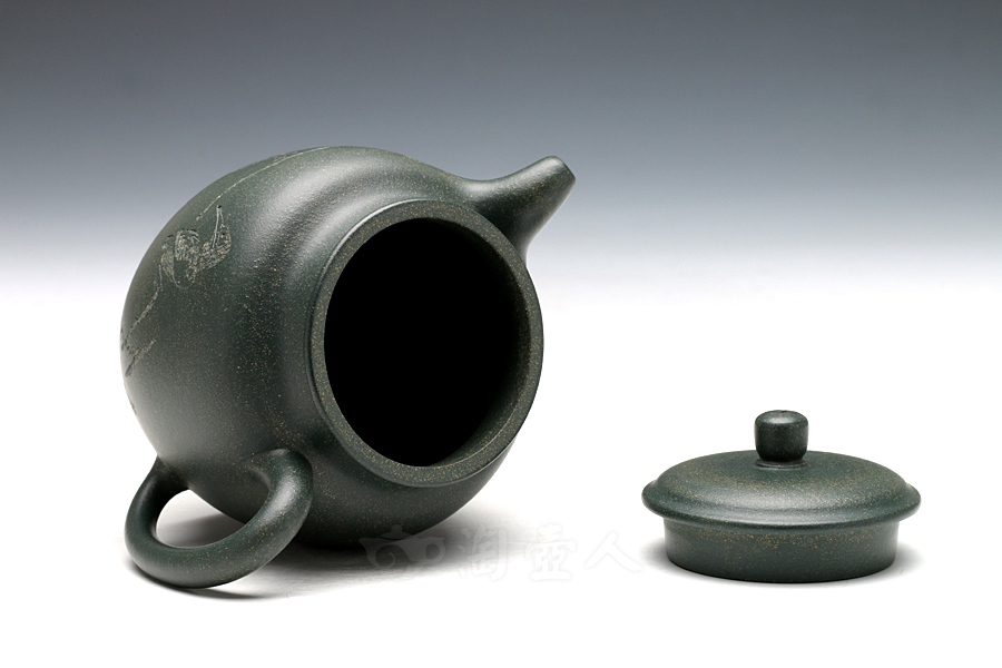 卢宁刚制神逸紫砂壶(001882)