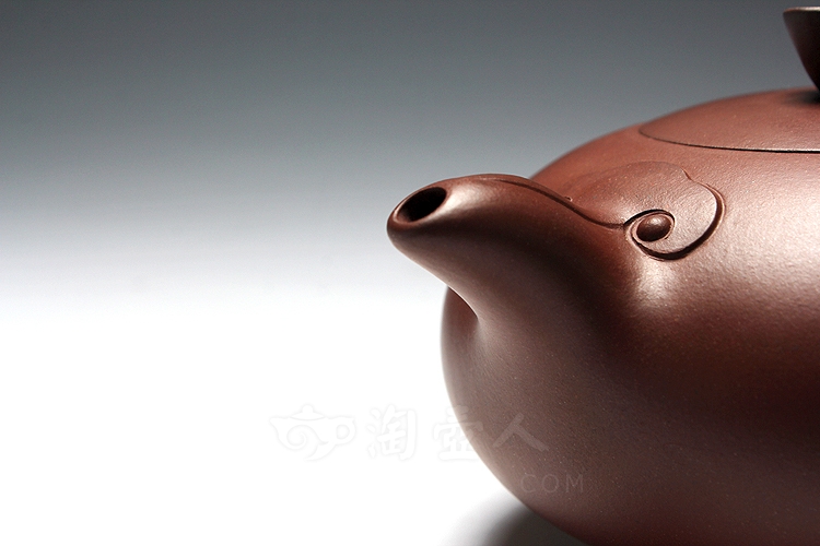 宜兴紫砂壶名家邵顺生的紫砂壶《祥云》图片