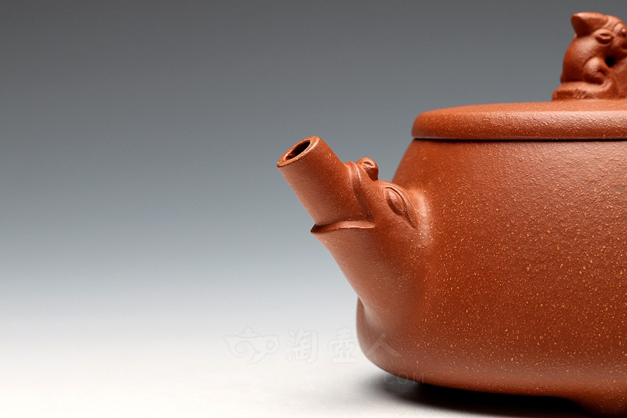 龙行天下
