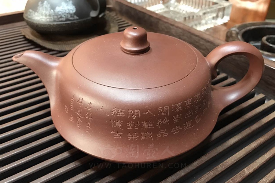 瑞莲壶