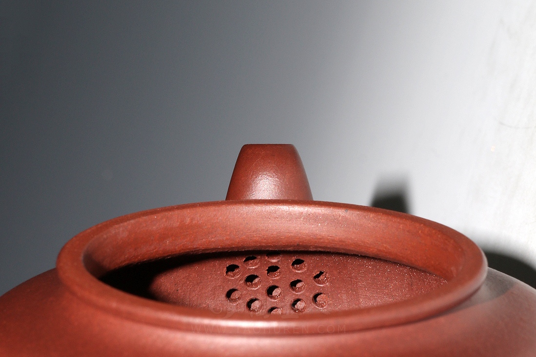 正宗原矿宜兴紫砂壶-小四季如意(老紫泥)-冯勤芳全手工制作-原矿老紫