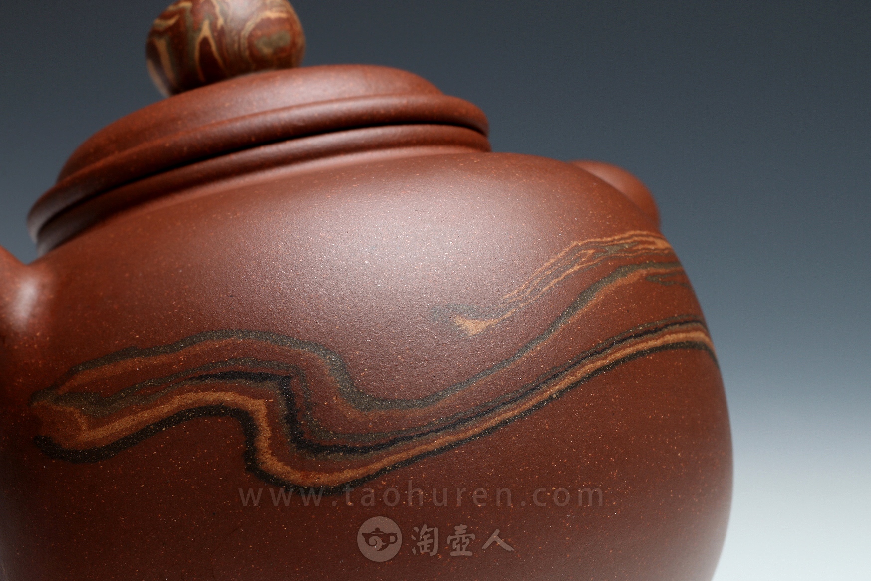 绞泥圆壶