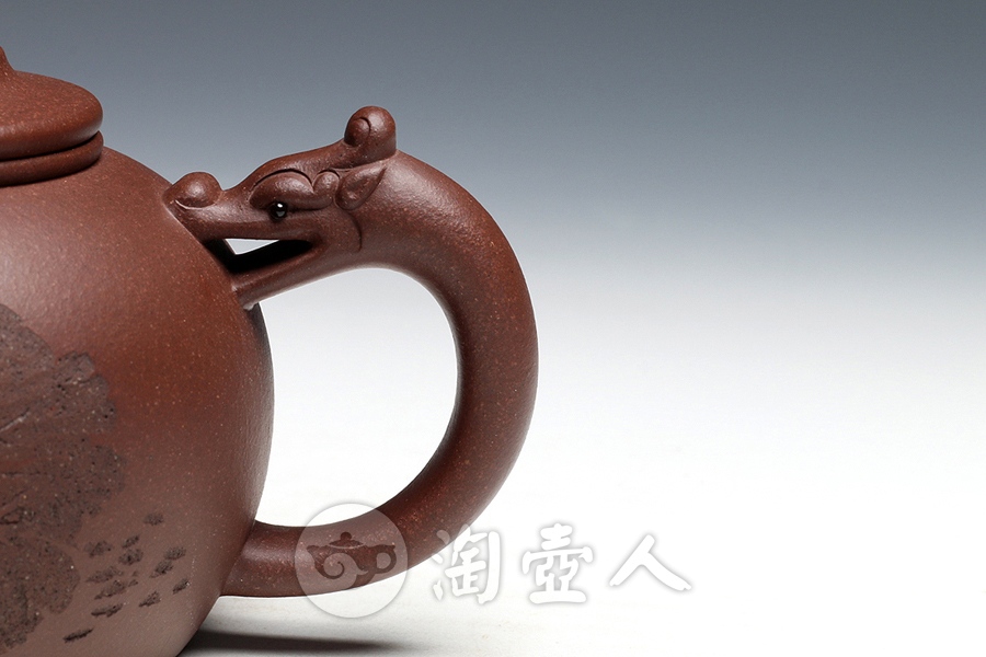 龙吻(陆越子装饰)