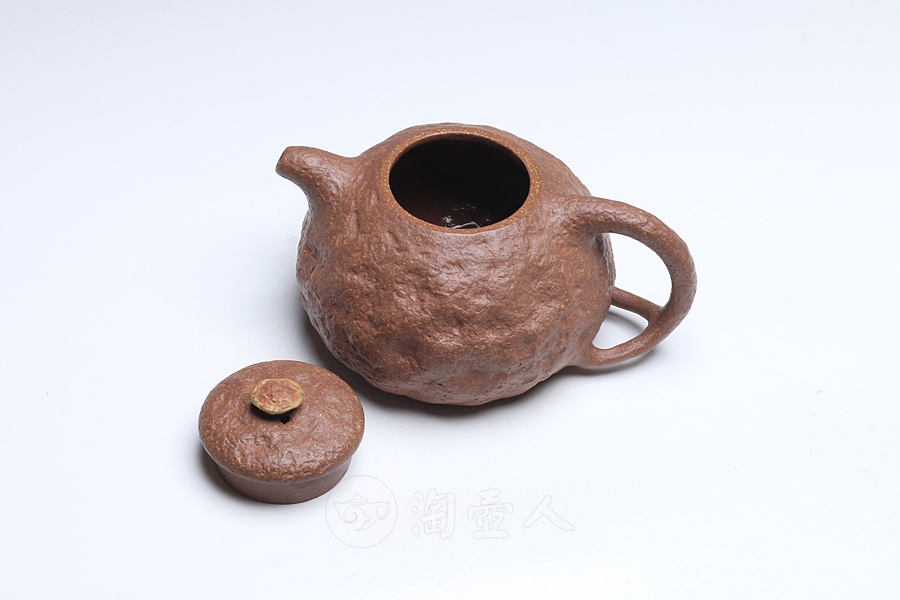 小供春