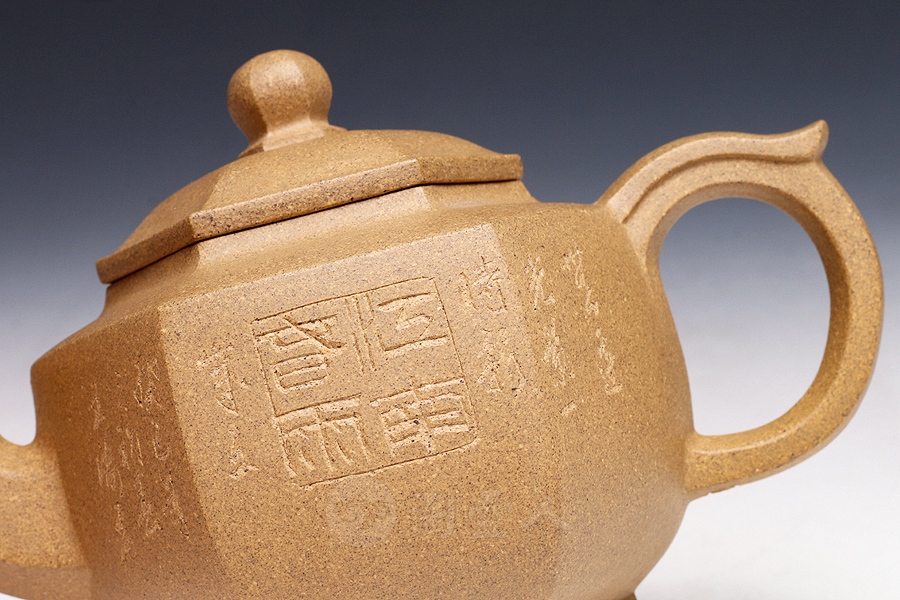 王涛制江南春雨壶